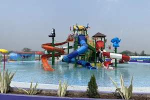 KINGFISHER WATER PARK image