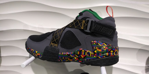 Shoe Store «Finish Line», reviews and photos, 620 Chicago Ridge Mall, Oak Lawn, IL 60453, USA