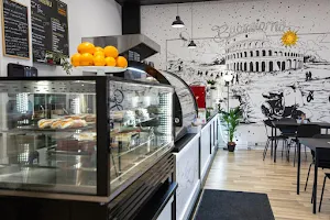 Crema e Gusto Coffee Shop and Pizzeria image