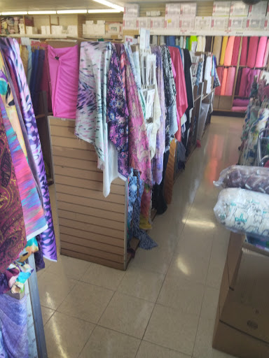 Fabric Store «Jo-Ann Fabrics and Crafts», reviews and photos, 274 E Main St, Clinton, CT 06413, USA