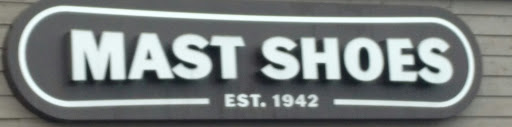 Shoe Store «Mast Shoes Ann Arbor», reviews and photos, 2517 Jackson Ave, Ann Arbor, MI 48103, USA