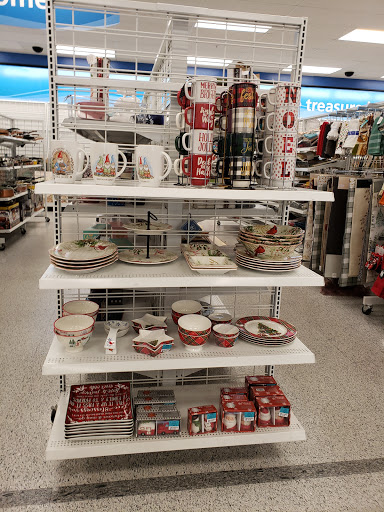 Clothing Store «Ross Dress for Less», reviews and photos, 200 Hamilton Commons, Mays Landing, NJ 08330, USA