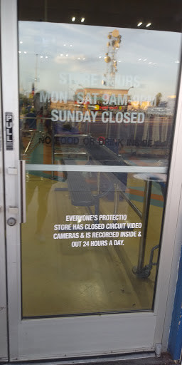 Thrift Store «Indian School Thrift», reviews and photos, 2740 W Indian School Rd, Phoenix, AZ 85017, USA