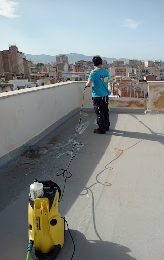 Agua con Jabón en Granada, Granada
