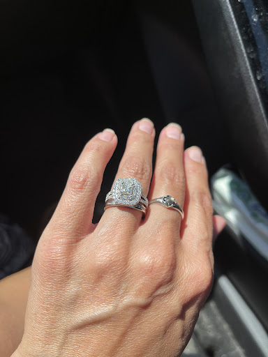 Jewelry Store «Musto Jewelers», reviews and photos, 186 Cambridge Rd, Woburn, MA 01801, USA