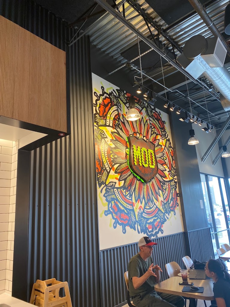 MOD Pizza 77584