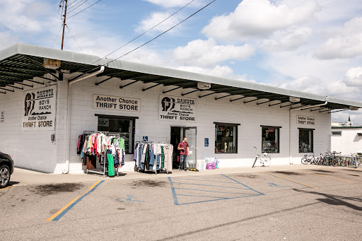 Thrift Store «Dakota Boys and Girls Ranch Thrift Store», reviews and photos, 1001 4th Ave N, Fargo, ND 58102, USA