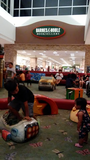 Shopping Mall «Chandler Fashion Center», reviews and photos, 3111 W Chandler Blvd, Chandler, AZ 85226, USA