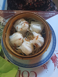 Photo n°13 de Restaurant A DONG à Sainte-Cécile-les-Vignes ()