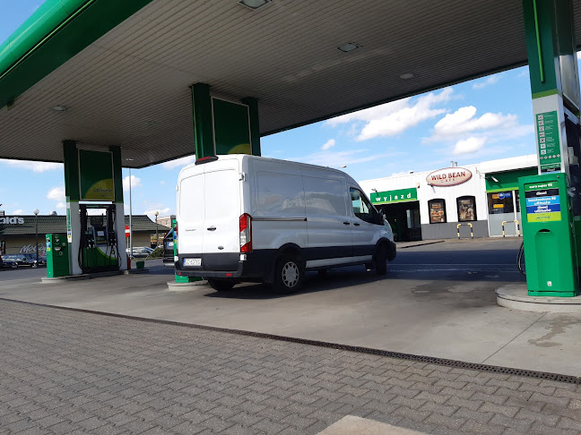 bp - stacja paliw, myjnia automatyczna