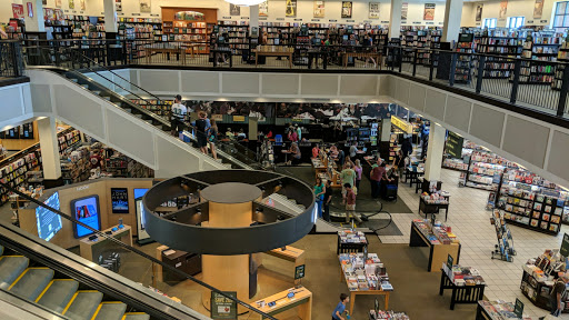 Book Store «Barnes & Noble», reviews and photos, 1430 Plaza Pl, Southlake, TX 76092, USA