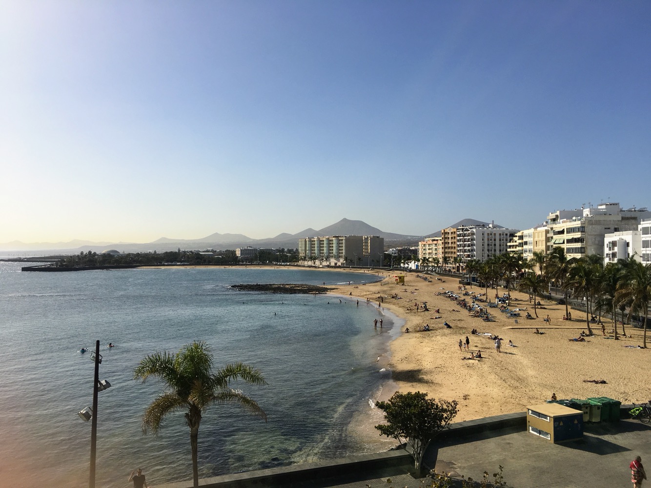 Foto van Reducto Strand met ruime baai