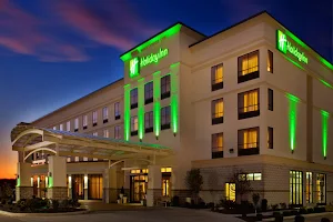Holiday Inn Quincy, an IHG Hotel image