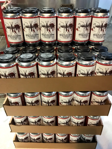 Beer Store «Holloway Beverage Center», reviews and photos, 7130 Airport Hwy, Holland, OH 43528, USA