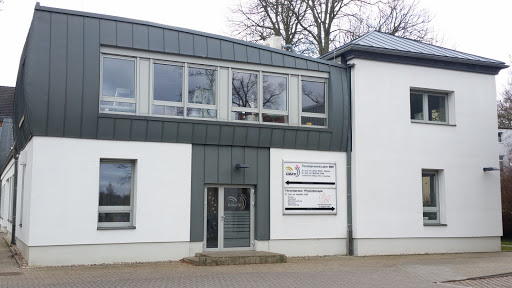 Angelika Todte vet unter Köthen (Anhalt), 