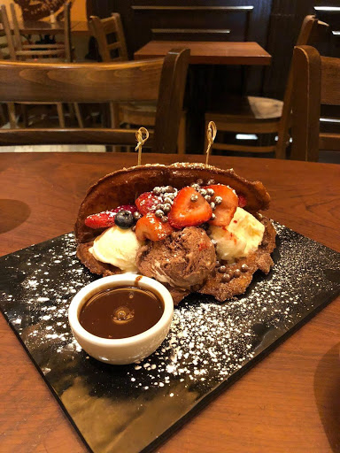 Restaurant «Max Brenner», reviews and photos, 745 Boylston St, Boston, MA 02116, USA