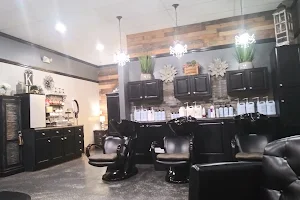 Kyle Kurtis Salon And Spa image