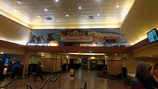 Movie Theater «Picture Show at Bloomingdale Court», reviews and photos, 324 W Army Trail Rd, Bloomingdale, IL 60108, USA