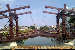 Jembatan Kota Intan image