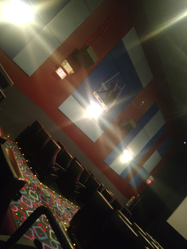 Movie Theater «Hillsborough Cinemas», reviews and photos, 111 Raider Blvd, Hillsborough Township, NJ 08844, USA