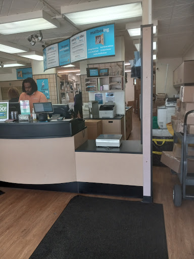 Shipping and Mailing Service «The UPS Store», reviews and photos, 9624 S Cicero Ave, Oak Lawn, IL 60453, USA