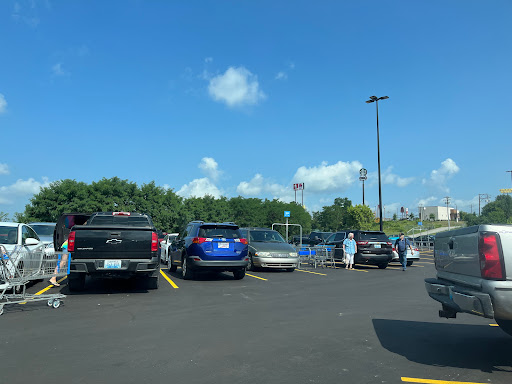 Department Store «Walmart Supercenter», reviews and photos, 20 Ferguson Blvd, Dry Ridge, KY 41035, USA