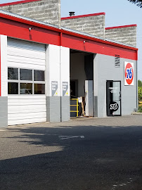 Harbour Pointe Express Lube - Photo 5 - Car repair in Mukilteo, WA, Everett
