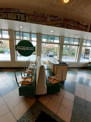 Bakery «Krispy Kreme Doughnuts», reviews and photos, 6210 E Lake Sammamish Pkwy SE, Issaquah, WA 98029, USA