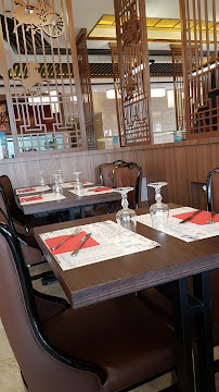 Atmosphère du Restaurant de type buffet Délices Wok à Creuzier-le-Vieux - n°17