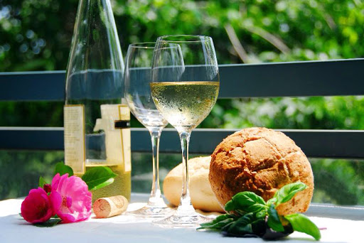 Winery «Country Porch Winery», reviews and photos, 2282 Wilson Sharpsville Rd, Cortland, OH 44410, USA