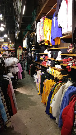 Clothing Store «Zumiez», reviews and photos, 3401 Dale Rd #247b, Modesto, CA 95356, USA