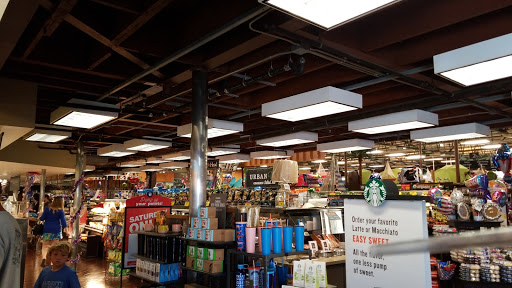 Grocery Store «Ralphs», reviews and photos, 1666 Rosecrans St, San Diego, CA 92106, USA
