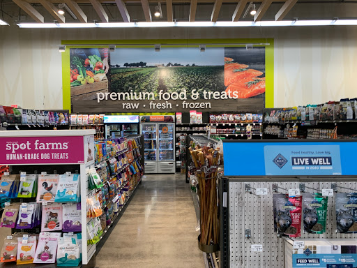 Pet Supply Store «Petco Animal Supplies», reviews and photos, 3452 W Chandler Blvd, Chandler, AZ 85226, USA