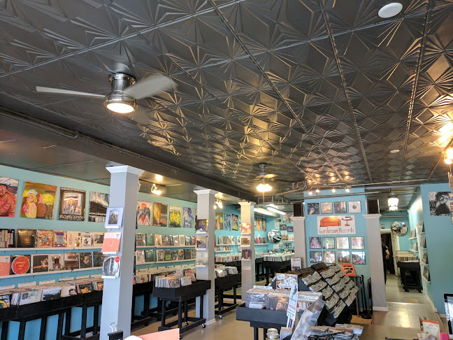 Reviews of Guestroom Records in Louisville - Musical store