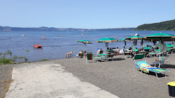 Spiaggia Vigna di Valle'in fotoğrafı düz ve uzun ile birlikte