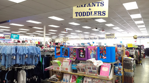 Discount Store «Factory 2-U (Fallas Discount Stores)», reviews and photos, 9691 Chapman Ave, Garden Grove, CA 92841, USA