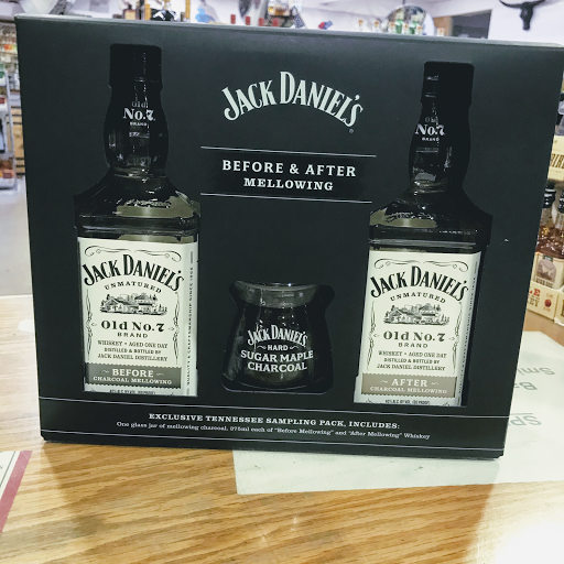 Liquor Store «Longhorn Liquor Store», reviews and photos, 223 NW Broad St, Murfreesboro, TN 37130, USA