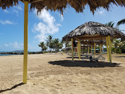 Tamarind Reef beach II'in fotoğrafı düz bir kıyı şeridi ile birlikte