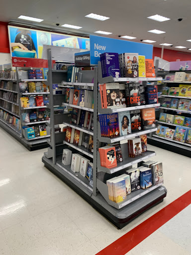 Department Store «Target», reviews and photos, 1111 Brook Forest Ave, Shorewood, IL 60404, USA