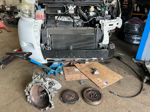 MONTAREN UZES SERVICES AUTO