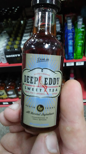 Liquor Store «Broadway Discount Liquors», reviews and photos, 415 E Broadway, Gallatin, TN 37066, USA