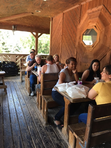 Caterer «Spring Forest Deli and Catering», reviews and photos, 8390 Archer Ave, Willow Springs, IL 60480, USA