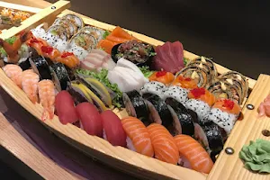 5 Star Sushi image