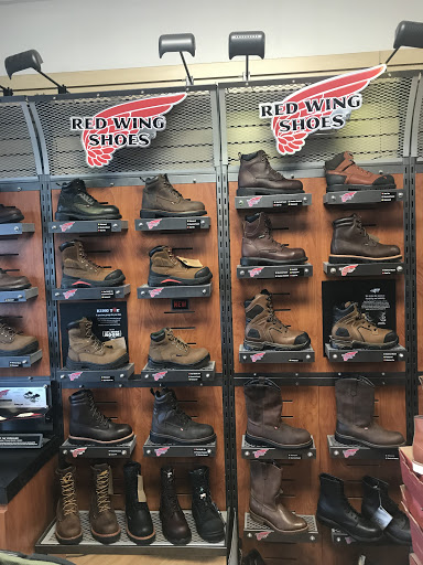 Work Clothes Store «Safety Footwear & Apparel», reviews and photos, 46950 Community Plaza #106-107, Sterling, VA 20164, USA