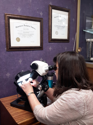 Jeweler «Palace Jewelers», reviews and photos, 11303 S Saginaw St, Grand Blanc, MI 48439, USA