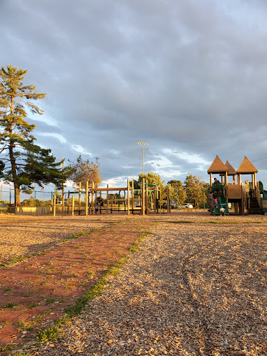 Park «Simonds Park», reviews and photos, 10 Bedford St, Burlington, MA 01803, USA