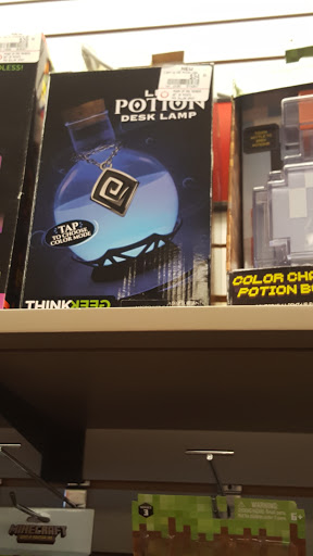 Video Game Store «GameStop», reviews and photos, 2480 Fairview Ave N, Roseville, MN 55113, USA