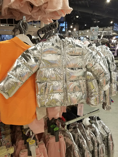 Clothing Store «Primark», reviews and photos, 160 N Gulph Rd, King of Prussia, PA 19406, USA