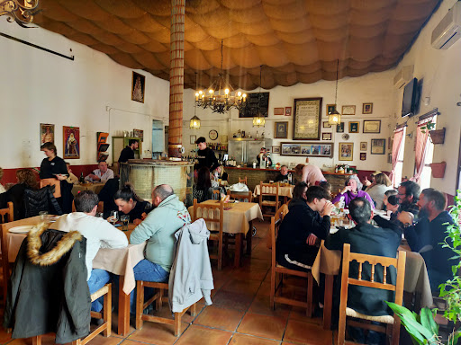 BODEGA SIMEÓN - Arroces en el Aljarafe, Migas y Platos caseros para Comer en Bormujos en Bormujos