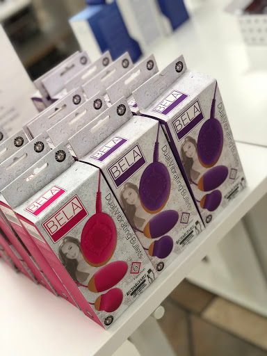 Lingerie Store «Katz Stores - West Road», reviews and photos, 9820 North Fwy B, Houston, TX 77037, USA